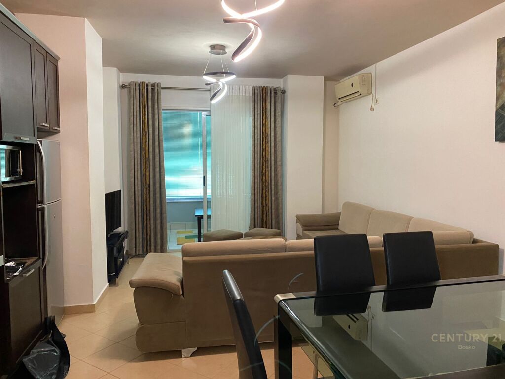 Foto e Apartment me qëra Fresku, Tiranë