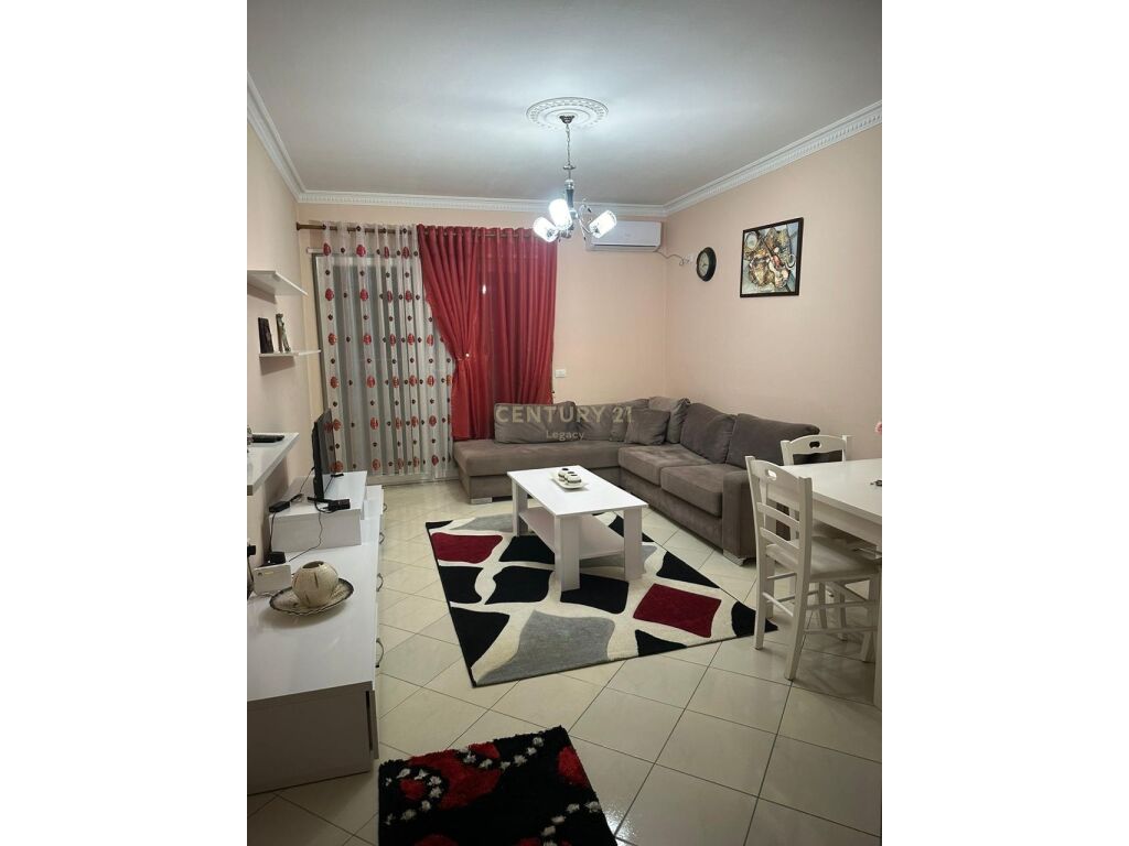 Foto e Apartment me qëra Fresku, Tiranë