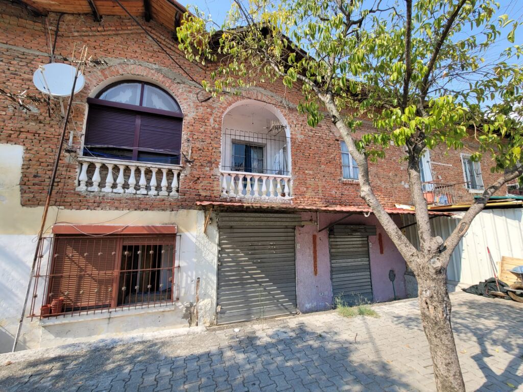 Foto e Apartment në shitje Kombinat, Rruga Q. Guranjaku, Tiranë