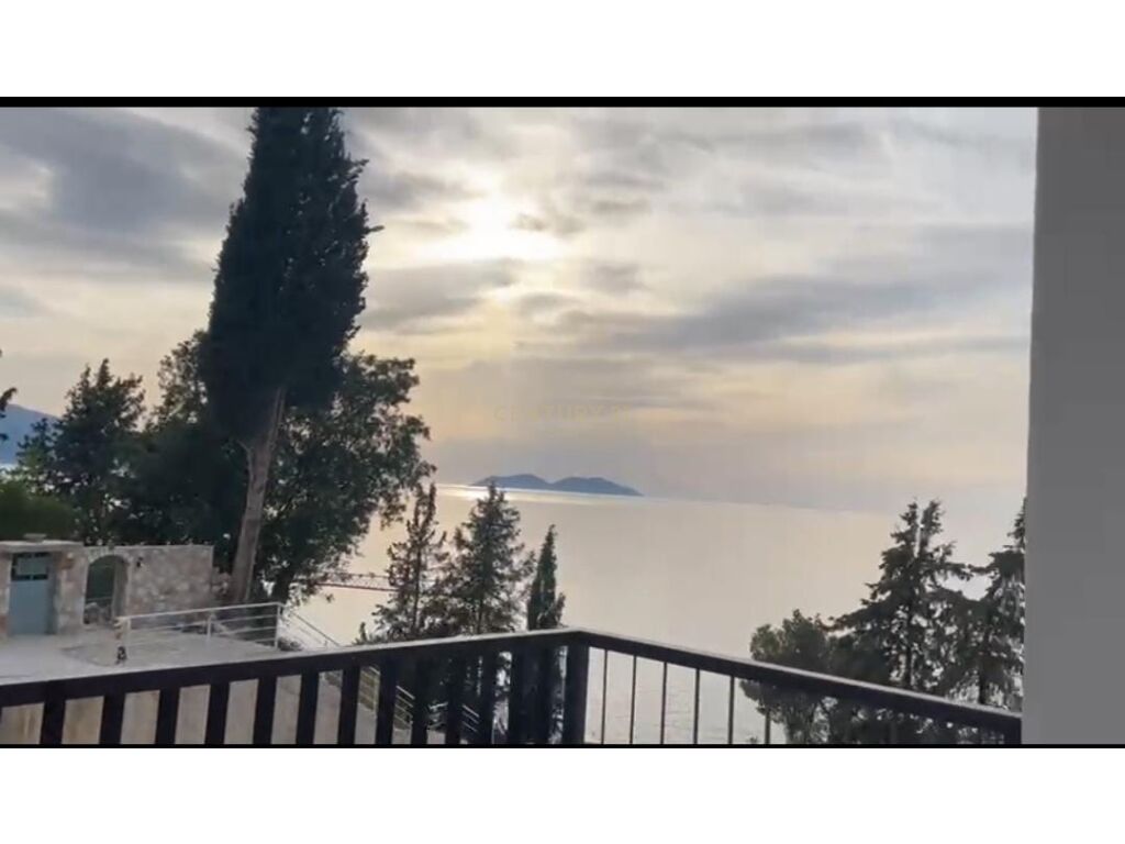 Foto e Apartment në shitje Uji I Ftohtë, Rruga  Aleksander Moisiu, Vlorë