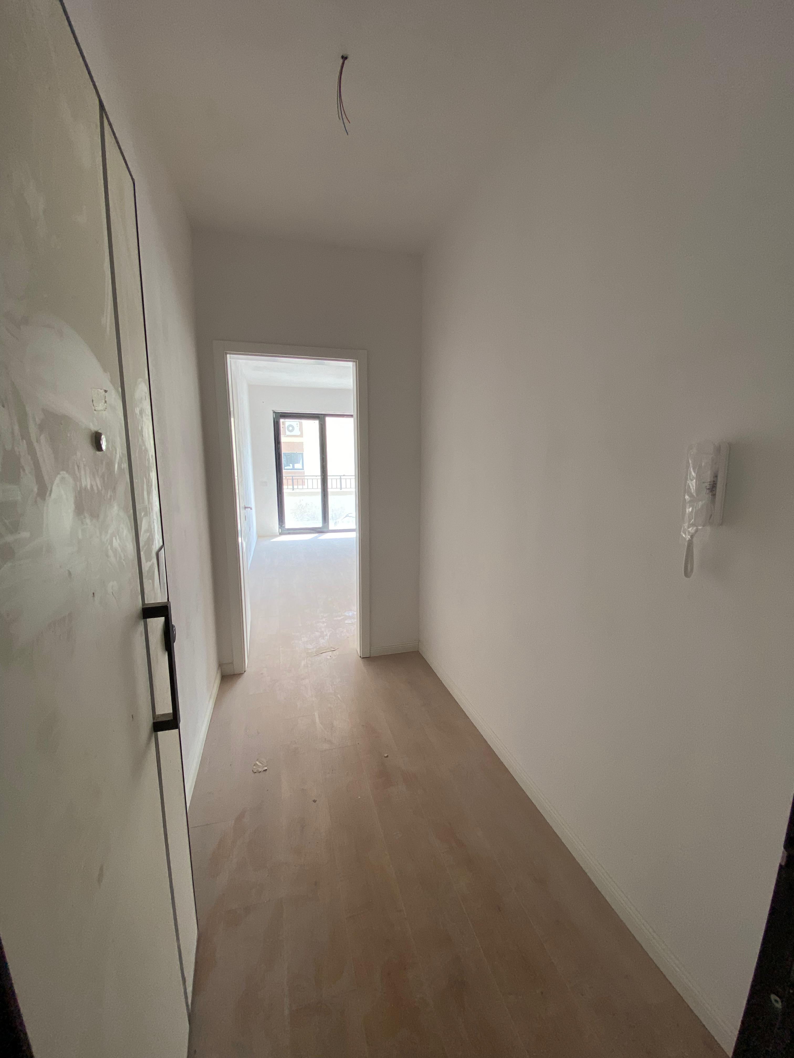 Foto e Apartment në shitje Liqeni i Thate, Rruga Hamdi Garunja, Tiranë