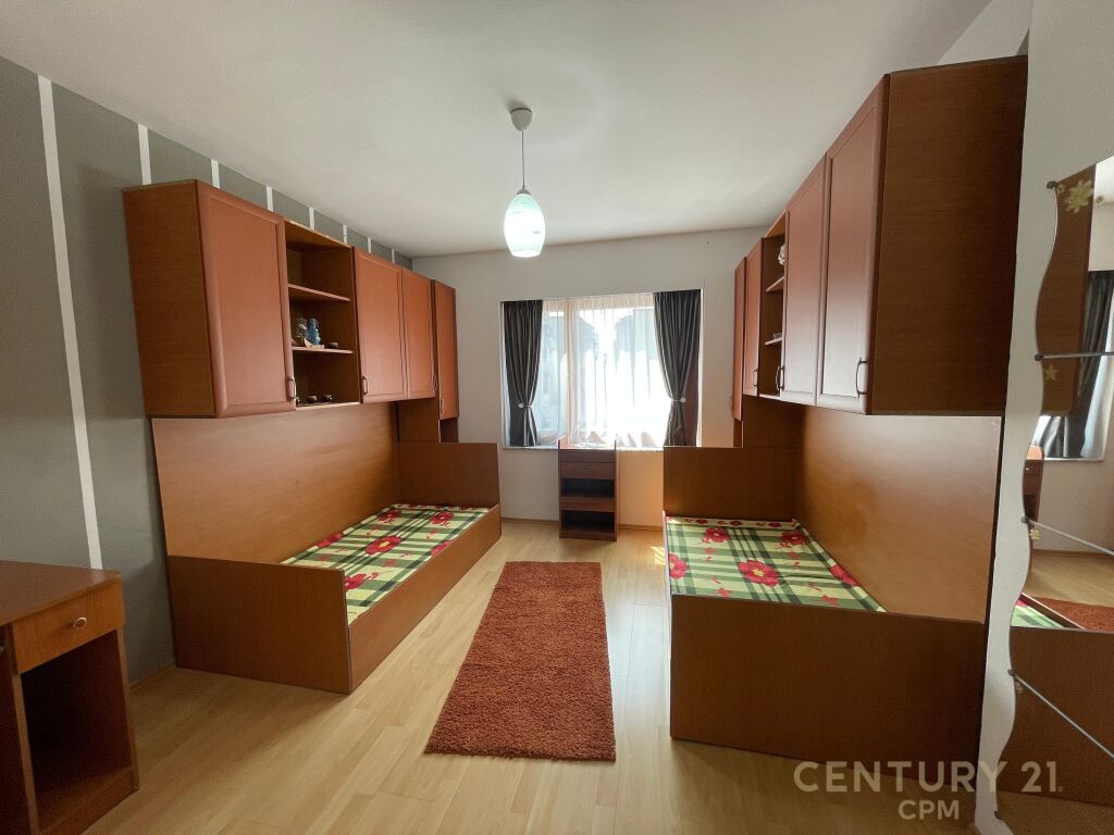 Foto e Apartment në shitje Ali Demi, Tiranë