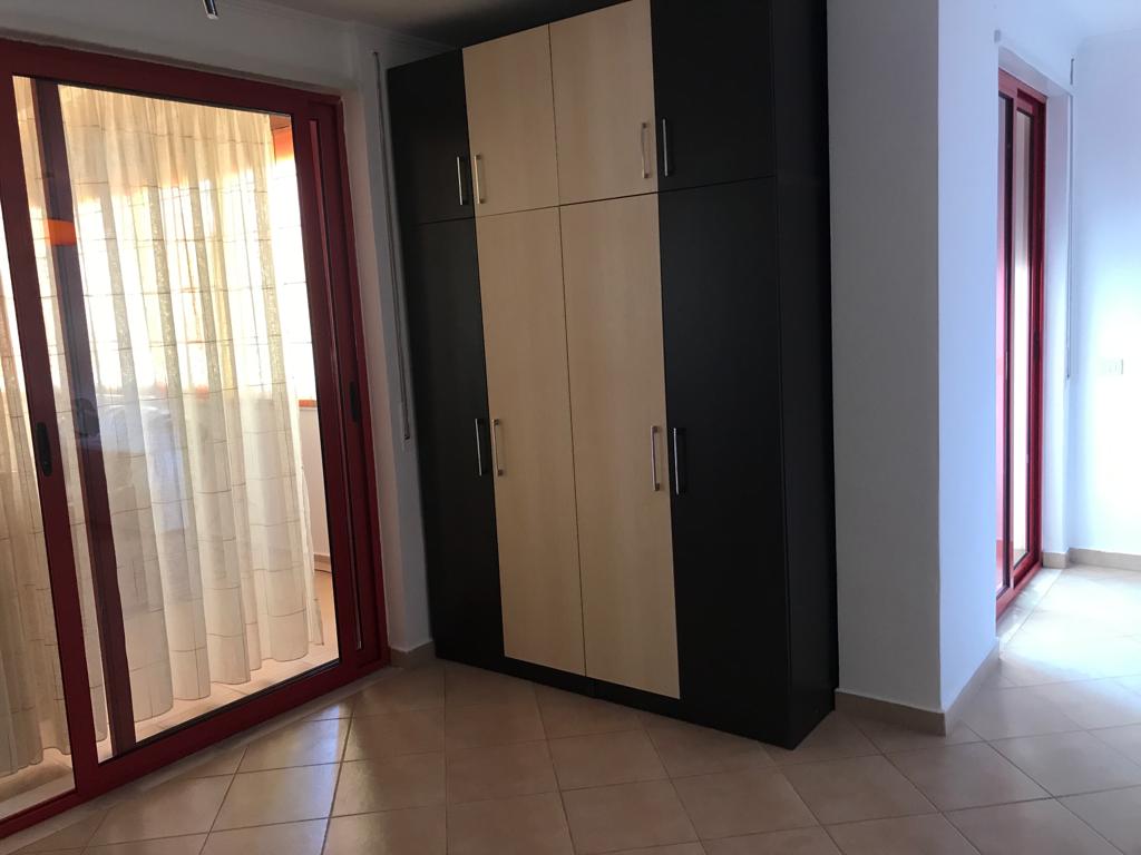 Foto e Apartment me qëra vollga, Durrës