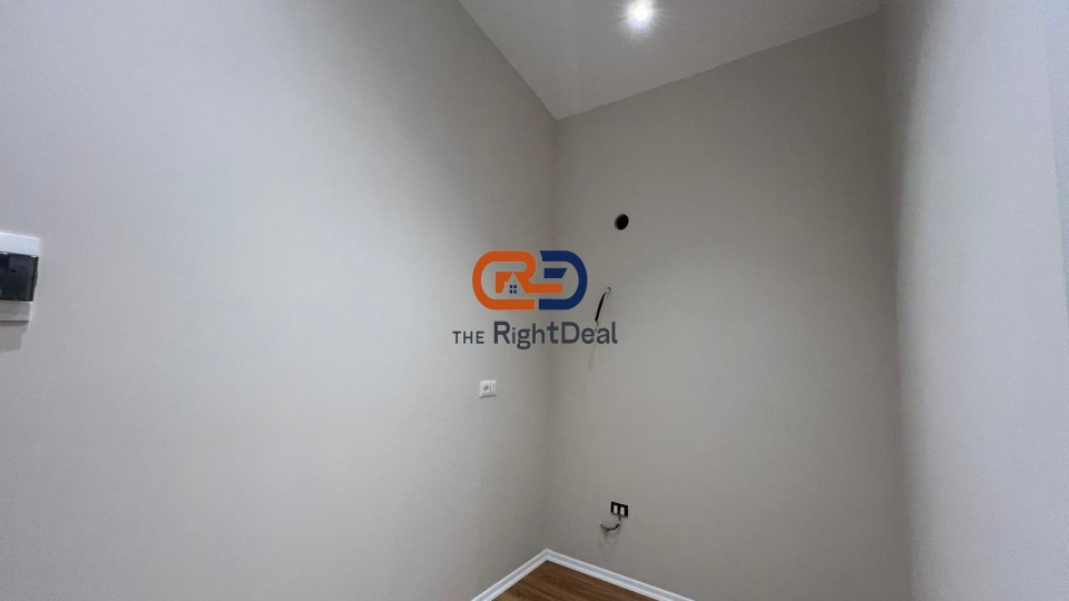 Foto e Apartment në shitje Durres, Rruga Pavaresia, Durrës