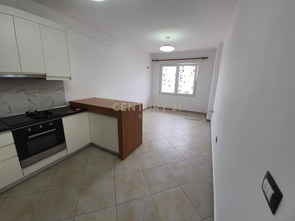 Foto e Apartment në shitje Kodra e Priftit, Tiranë