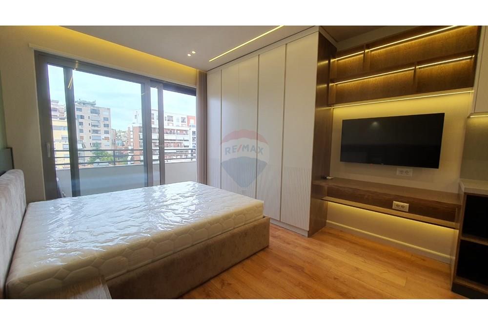 Foto e Apartment me qëra Pazari i Ri, Tiranë