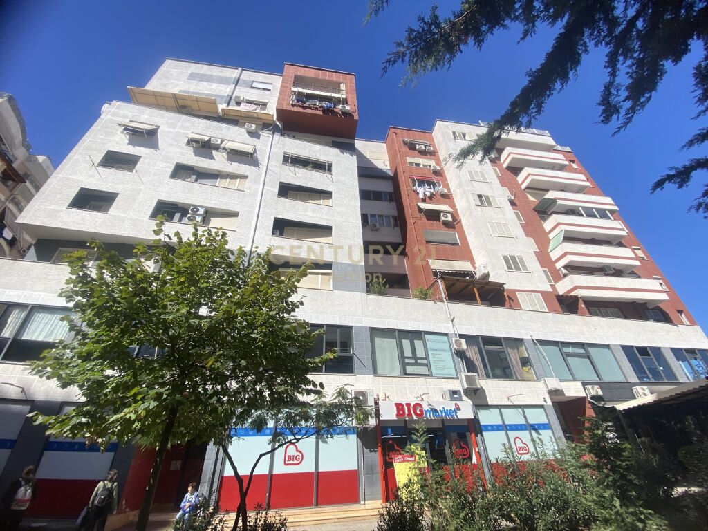 Foto e Apartment me qëra Astiri, Tiranë