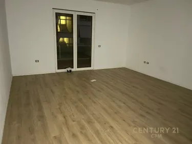 Foto e Apartment me qera Unaza e Re, Sima Com, Tiranë