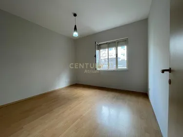 Foto e Apartment me qera Komuna e Parisit, Komuna e parisit, Tiranë