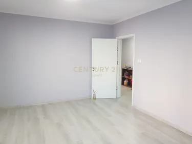 Foto e Apartment në shitje Myslym Shyri, rruga him kolli, Tiranë