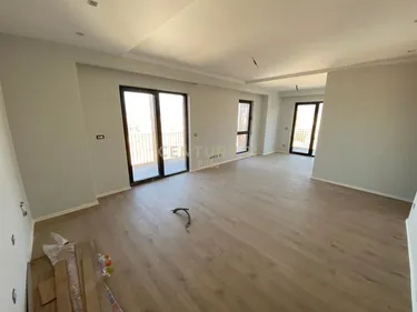 Foto e Apartment në shitje rruga e kavajes, Tiranë