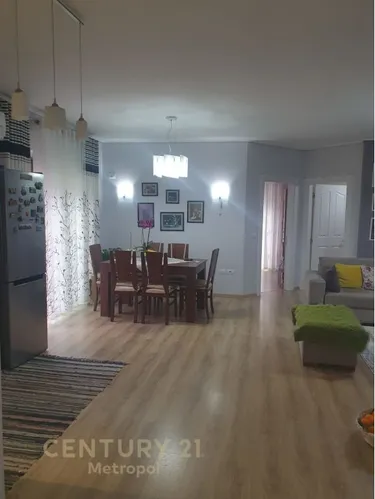 Foto e Apartment në shitje kopshti zologjik, rruga peti, Tiranë