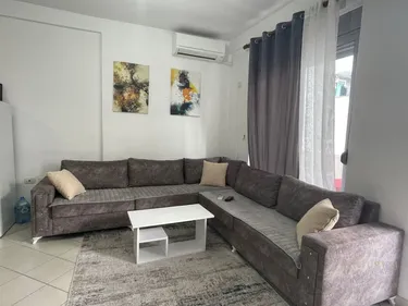 Foto e Apartment në shitje Yzberish, Tiranë