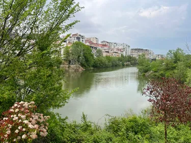 Foto e Apartment në shitje liqeni i thate , Tiranë