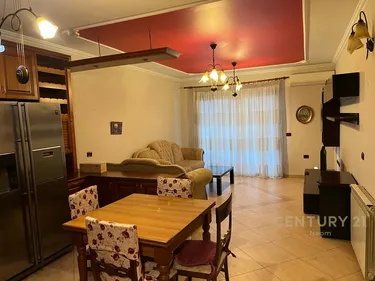 Foto e Apartment me qera Komuna e Parisit, Tiranë