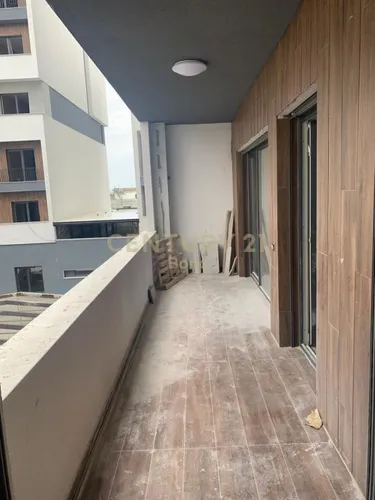 Foto e Apartment në shitje rruga shkoze , Tiranë