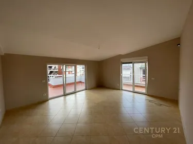 Foto e Apartment në shitje rruga liqeni i thate , Tiranë