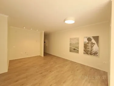 Foto e Apartment në shitje rruga kopshti zologjik, Tiranë