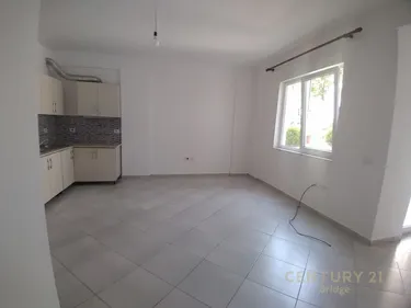 Foto e Apartment në shitje rruga liqeni i thate , Tiranë