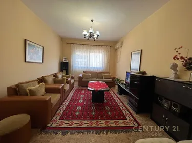 Foto e Apartment në shitje Komuna e Parisit, Tiranë