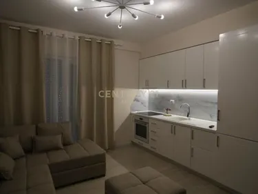 Foto e Apartment me qera Rruga e Kavajës, Tiranë