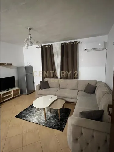 Foto e Apartment me qera Rruga e Elbasanit, Shkolla e Baletit, Tiranë