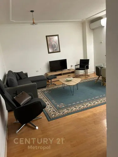 Foto e Apartment në shitje rruga ish blloku , Tiranë