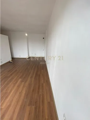 Foto e Apartment me qera Rruga 5 Maji, Tiranë