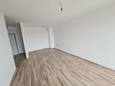 Foto e Apartment në shitje rruga kongresi i manastirit  , Tiranë