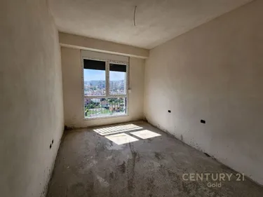 Foto e Apartment në shitje rruga ish fusha e aviacionit , Tiranë