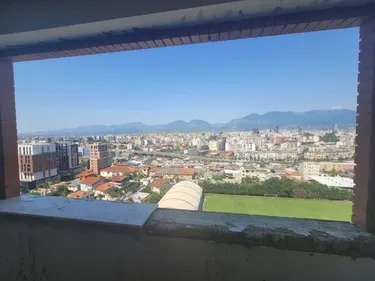 Foto e Apartment në shitje rruga e kavajes, Tiranë