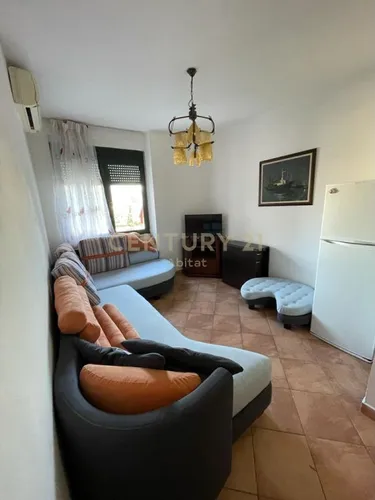 Foto e Apartment me qera Rruga e Kavajës, Tiranë