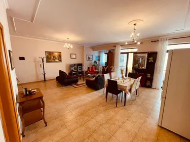 Foto e Apartment me qera Stacioni i Trenit, Durrës