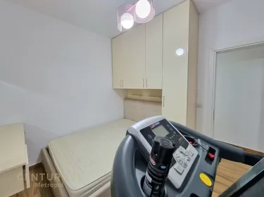 Foto e Apartment në shitje rruga tregu elektrik , Tiranë