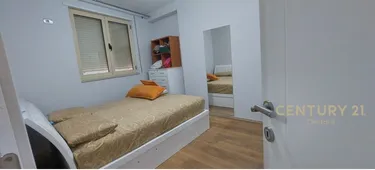 Foto e Apartment në shitje Komuna e Parisit, Tiranë