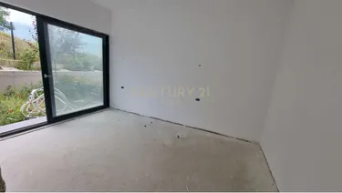 Foto e Apartment në shitje rruga farke, Tiranë