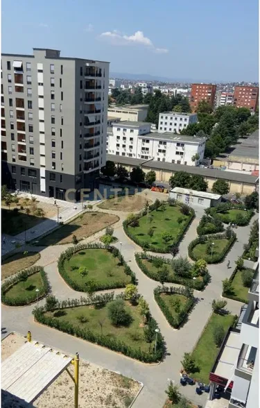 Foto e Apartment në shitje rruga kongresi i manastirit , Tiranë