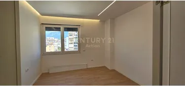 Foto e Apartment në shitje rruga sheshi skenderbej , Tiranë