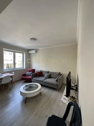 Foto e Apartment me qera Pazari I ri, Tiranë