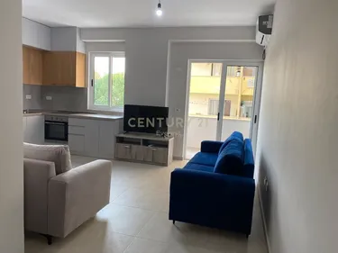 Foto e Apartment me qera Kinostudio, Tiranë