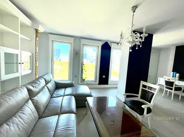 Foto e Apartment me qera ish blloku, Tiranë