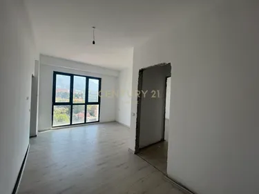 Foto e Apartment në shitje rruga e dibres, Tiranë