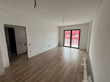 Foto e Apartment në shitje rruga e dibres, Tiranë