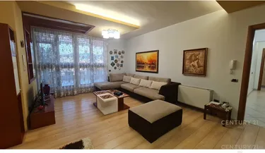 Foto e Apartment me qera Liqeni i Tiranës, Prane ArTurbina, Tiranë