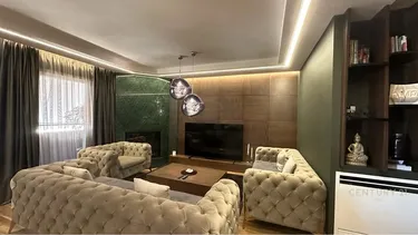 Foto e Apartment me qera rruga komuna e parisit, Tiranë
