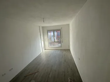 Foto e Apartment në shitje rruga 5 maji, Tiranë