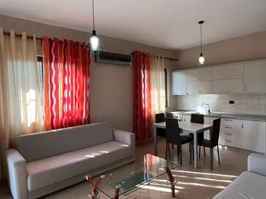 Foto e Apartment me qera Tiranë