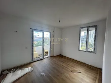 Foto e Apartment në shitje rruga benjamin kruta, Tiranë