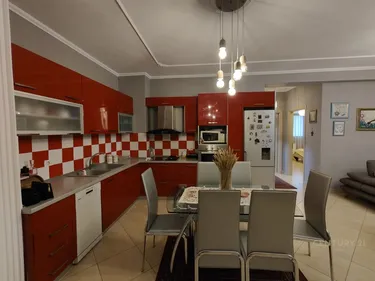 Foto e Apartment në shitje rruga kodra e diellit, Tiranë