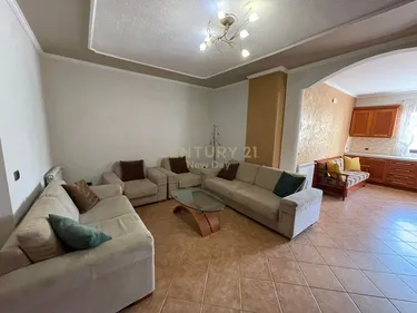 Foto e Apartment me qera Qendra e Durrësit, Poliklinika, Durrës